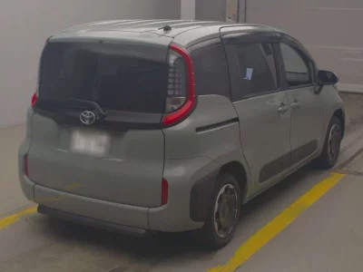 TOYOTA SIENTA