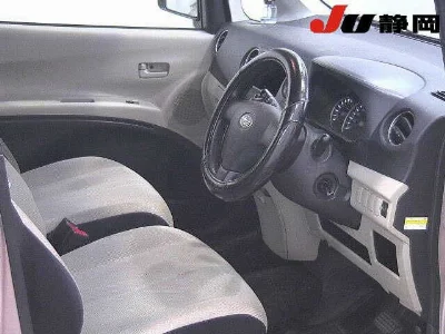 SUBARU LUCRA