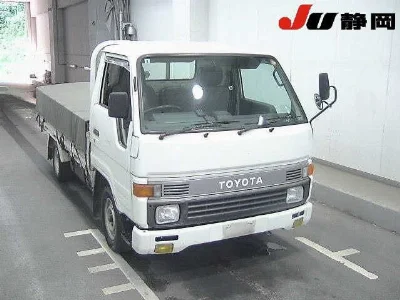 TOYOTA HIACE TRUCK