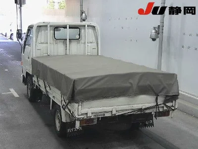 TOYOTA HIACE TRUCK