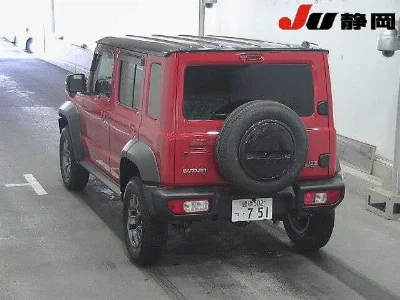 SUZUKI JIMNY NOMADE