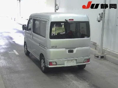 TOYOTA PIXIS VAN