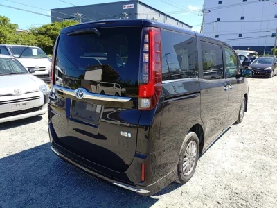 TOYOTA ESQUIRE