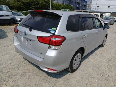 TOYOTA COROLLA FIELDER