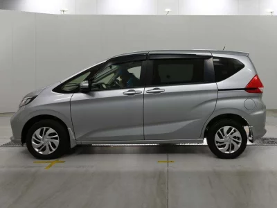 HONDA FREED+