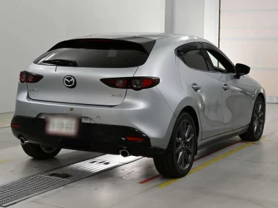 MAZDA MAZDA3 FASTBACK