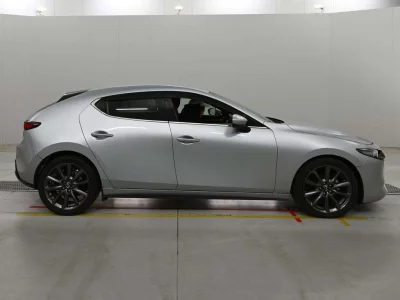 MAZDA MAZDA3 FASTBACK