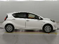 Цена авто Toyota Aqua с аукционов Японии, номер кузова NHP10, пробег 6 000, оценка 12