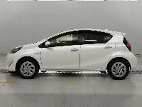 Цена авто Toyota Aqua с аукционов Японии, номер кузова NHP10, пробег 6 000, оценка 12