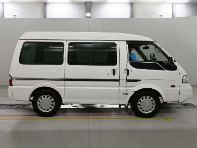 MAZDA BONGO VAN