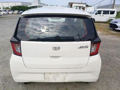 DAIHATSU MIRA E S