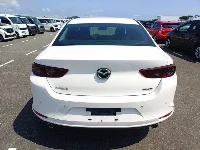 Цена авто Mazda Mazda3 с аукционов Японии, номер кузова BP5P, пробег 112 000, оценка 8