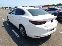 Цена авто Mazda Mazda3 с аукционов Японии, номер кузова BP5P, пробег 112 000, оценка 8