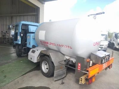 ISUZU FORWARD