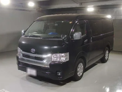 TOYOTA HIACE
