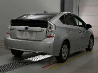 Цена авто Toyota Prius с аукционов Японии, номер кузова ZVW30, пробег 32 000, оценка 2