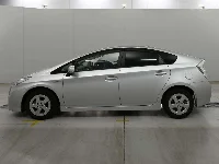Цена авто Toyota Prius с аукционов Японии, номер кузова ZVW30, пробег 32 000, оценка 2