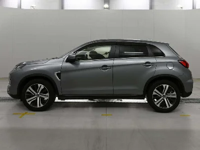 MITSUBISHI RVR