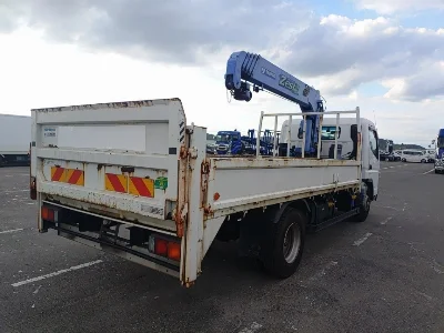 MITSUBISHI CANTER