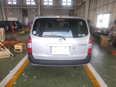 TOYOTA SUCCEED