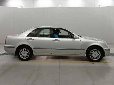 TOYOTA PROGRES