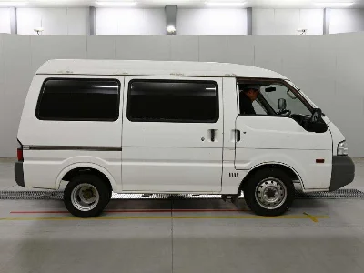 MAZDA BONGO VAN