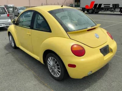 VOLKSWAGEN NEW BEETLE