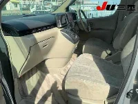 Цена авто Nissan Elgrand с аукционов Японии, номер кузова NE51, пробег 231 000, оценка 7