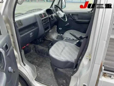 SUZUKI CARRY TRUCK