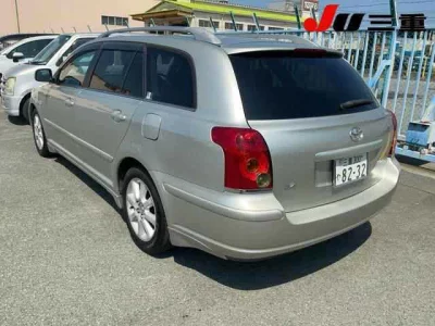 TOYOTA AVENSIS WAGON