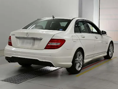MERCEDES BENZ C CLASS