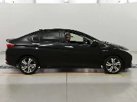 Цена авто Honda Grace с аукционов Японии, номер кузова GM4, пробег 185 000, оценка 2