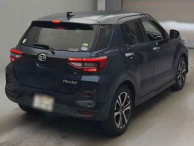 DAIHATSU ROCKY