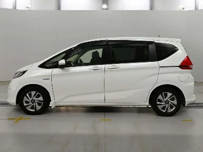 HONDA FREED+