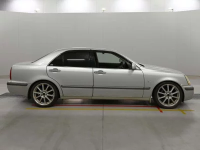 TOYOTA PROGRES