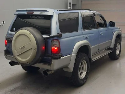 TOYOTA HILUX SURF