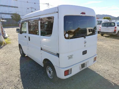 NISSAN CLIPPER VAN