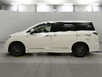 Цена авто Nissan Elgrand с аукционов Японии, номер кузова TE52, пробег 136 000, оценка 8
