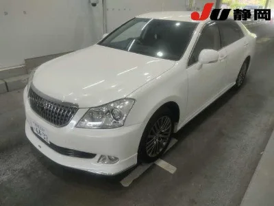 TOYOTA CROWN MAJESTA