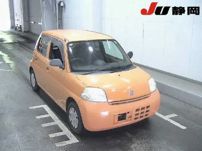 DAIHATSU ESSE