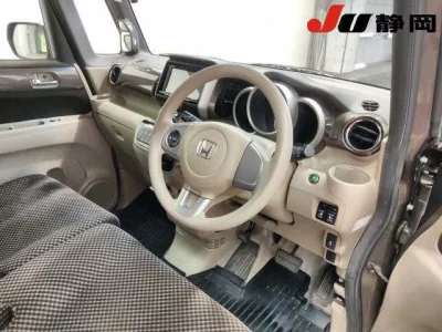 HONDA N BOX PLUS