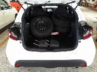 Цена авто Toyota Yaris с аукционов Японии, номер кузова MXPA15, пробег 214 000, оценка 2