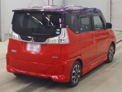 MITSUBISHI DELICA D2