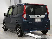 Цена авто Toyota Roomy с аукционов Японии, номер кузова M900A, пробег 238 000, оценка 6