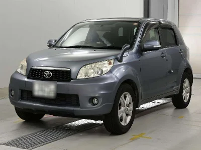 TOYOTA RUSH
