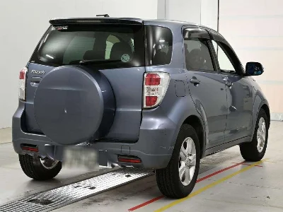 TOYOTA RUSH