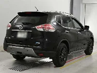Цена авто Nissan X-Trail с аукционов Японии, номер кузова HNT32, пробег 112 000, оценка 8