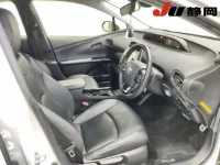 Цена авто Toyota Prius с аукционов Японии, номер кузова ZVW51, пробег 114 000, оценка 6