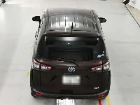Цена авто Toyota Sienta с аукционов Японии, номер кузова NHP170G, пробег 76 000, оценка 6
