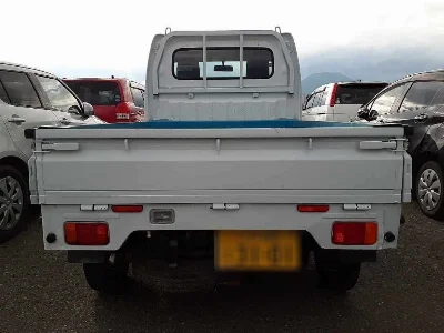 NISSAN CLIPPER TRUCK